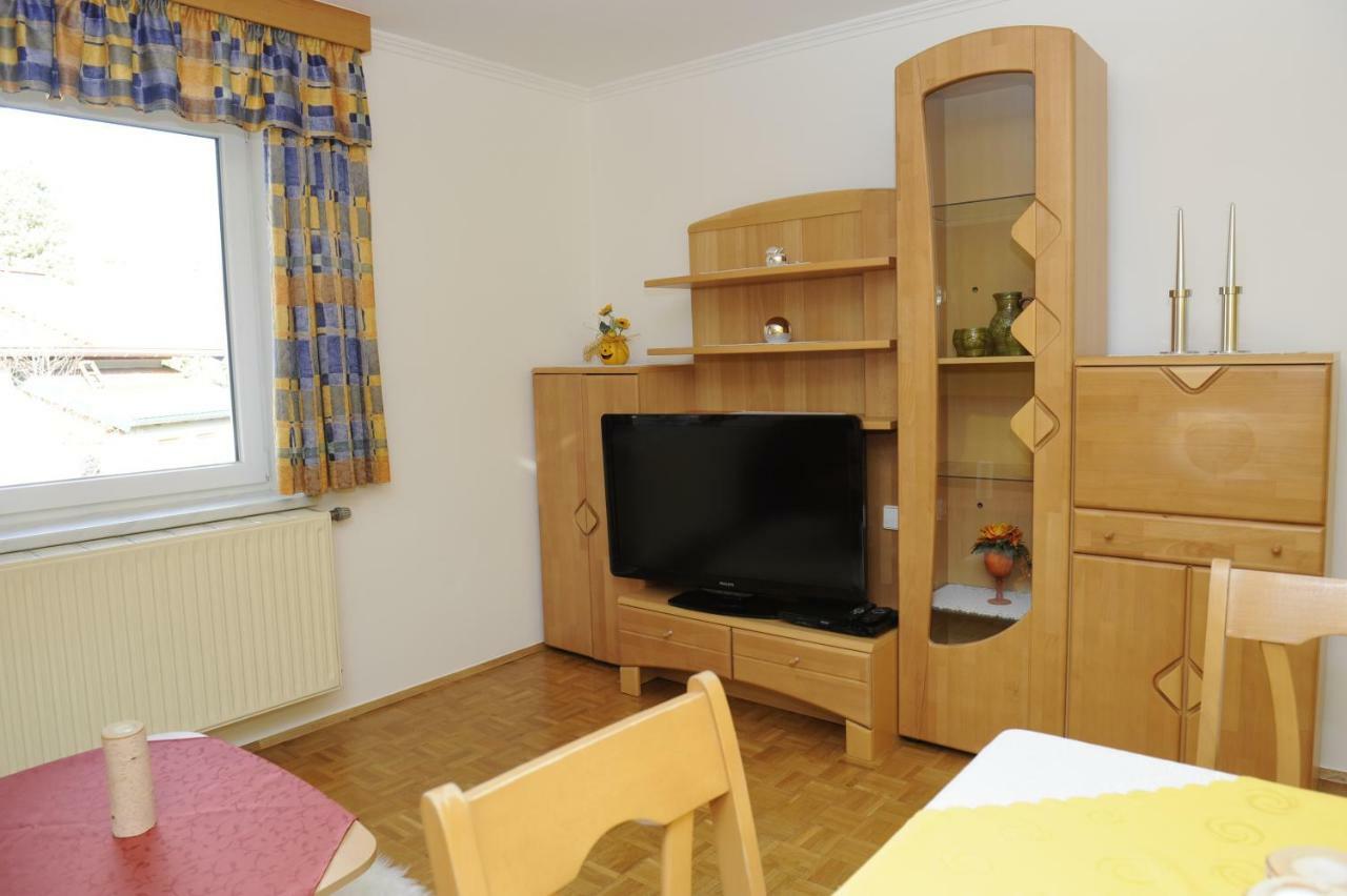 Ferienwohnung Haus Sonnenschein Mariapfarr Exterior foto